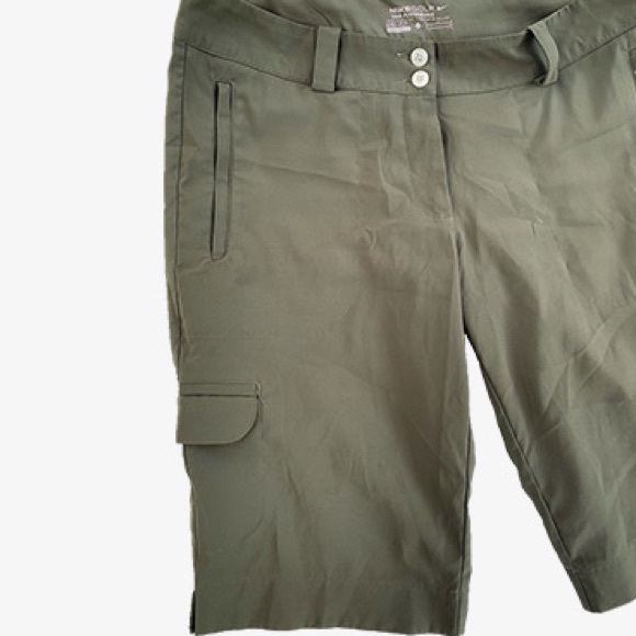 Nike Dri Fit Golf Shorts - Picture 8 of 16